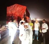 Close shave for Maha Congress chief as truck hits car; Nana Patole smells a plot
