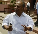 Either Rahul or Priyanka will contest from UP: AK Antony