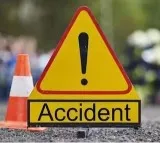 Five killed in two road accidents in Telangana