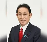 US feels lonely carrying burden of world order we are with you says Japans PM