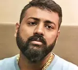 Sukesh Chandrasekher releases letter from thihar jail
