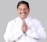 Former Telangana MLA quits BJP, joins Congress