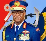 Kenyan President confirms military chief's death in plane crash