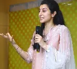 Nara Brahmani held meeting with women In Mangalagiri