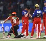 RCB halts SRH winning streak