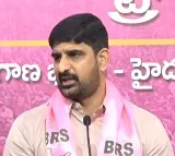 Padi Kaushik Reddy hot comments on Komatireddy