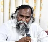 Jagga Reddy satires on KCR