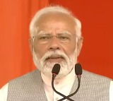 Modi fires on Congress