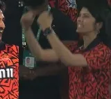 SRH CEO Kavya Maran Reaction Breaks Internet