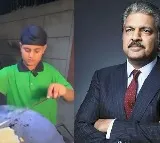 Anand Mahindra Tweet on 10 Year old Boy Jasprit who Sale Rotis in Delhi