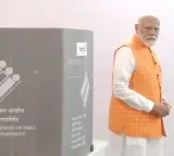LS polls: PM Modi casts vote in Ahmedabad