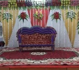 Man Gatecrashes Ex Girlfriend Wedding Punches Groom on Stage
