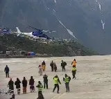 Helicopter makes emergency landing due to technical snag in Kedarnath