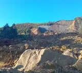 Over 300 people buried after huge landslide hits Papua New Guinea