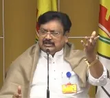 Varla Ramaiah slams CS Jawahar Reddy