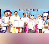 prakash awarded ambedkar choudar award