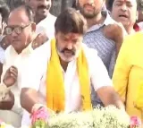 Balakrishna, Jr NTR pay tributes to NTR on birth anniversary
