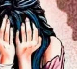Andhra Home Guard held for molesting minor girl in moving train
