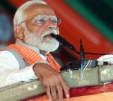 PM Modi and Media - Facts vs Fiction