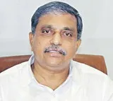 Case filed against Sajjala Ramakrisha reddy by tadepalli police for objectionable comments on polling agents