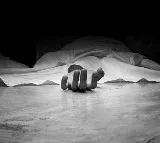 Woman constable commits suicide in Annamayya district