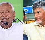 Chandrababu Nitish Kumar turns king makers follwing surprising election results