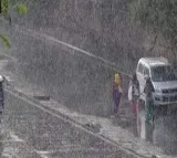 Monsoon advances to Karnataka, Maharashtra & Telangana
