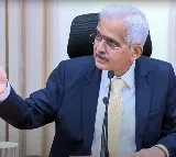 RBI Governor warns banks, NBFCs over slapping extra fees on customers