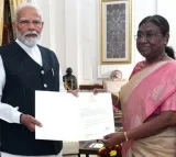 Will take India ahead at great speed now, assures PM Modi