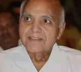 Kerala CM condoles demise of Ramoji Rao