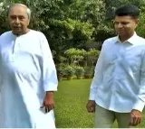Naveen Patnaik's close aide VK Pandian quits active politics