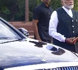 National media said that 30 Ministers may Take Oath As Modi cabinet ministers Today