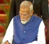 PM Modi, 71 Ministers take oath of office