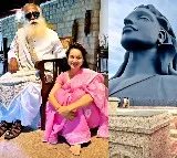 'My happy place': Kangana calls on Sadhguru at Isha Foundation in Coimbatore