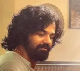 Varshamgalkku Sesham Review