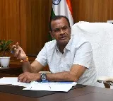 Komatireddy says BRS will merge in BJP