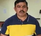 Police arrest MLA Raja Singh in Shamshabad airport