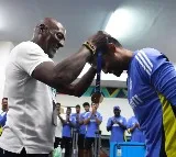 T20 World Cup: Viv Richards presents best fielding medal to SKY after India beat Bangladesh