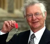 Frank Duckworth co inventor of DLS method dies at the age of 84