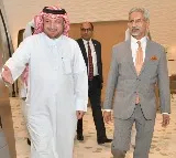 EAM Jaishankar arrives in Doha as India and Qatar deepen bilateral ties