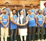 PM Modi hosts World Cup champs