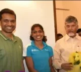 CM Chandrababu Meets Coach Pullela Gopichand and Athletes in Delhi