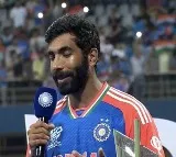 Jasprit Bumrah big statement on retirement during Team India felicitation ceremony at Wankhede Stadiu