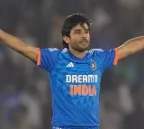Bishnoi scalps Zimbabwe line up in 1st T20