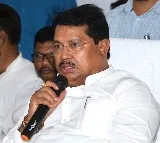 Opposition leader questions Maharashtra CM giving cash reward for Team India