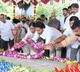 Jagan and Sharmila pays tributes to YSR