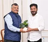 ఫొటో:- సచివాలయంలో సీఎం రేవంత్ రెడ్డిని కలిసిన తెలంగాణ డీజీపీ జితేందర్