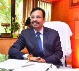 RTC MD Sajjanar Intresting Tweet On Conductor AnupaRani