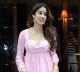 Janhvi Kapoor hospitalised following food poisoning