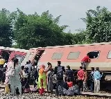 Dibrugarh Express derails in Gonda Three dead